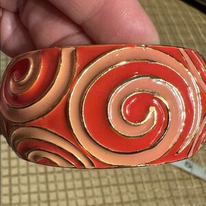 3137 Enamel Bracelet